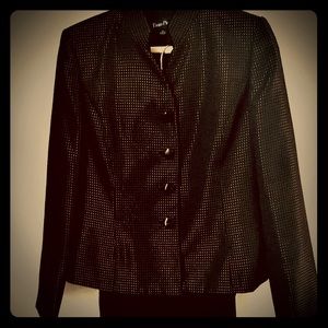 Luminous Evan Picone Suit w/ Skirt sz 8